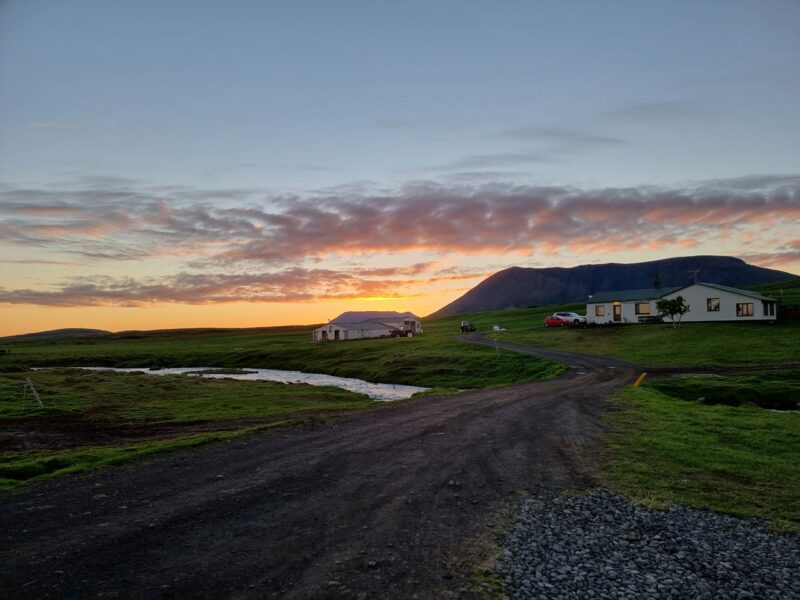 Under the mystique midnight sun - Image 10